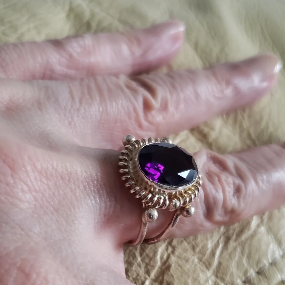 NWOT, SZ 9 Amethyst & Silver Ring, Handmade, Deep Purple, Beautiful Silver Work